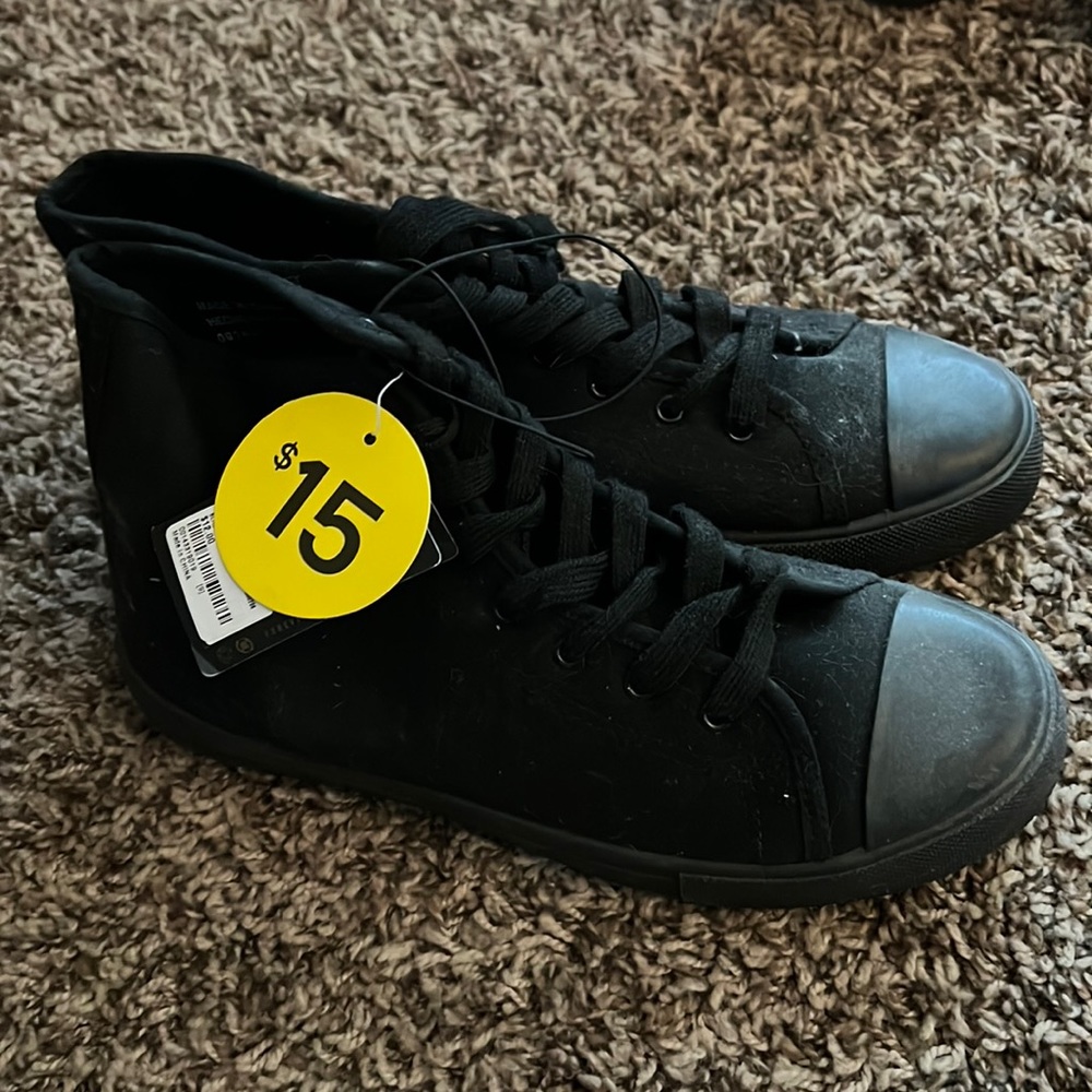 NWT black high top sneakers